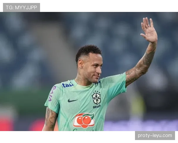 阿尔巴内马尔默契连线助球队强势复苏，斩获关键胜利