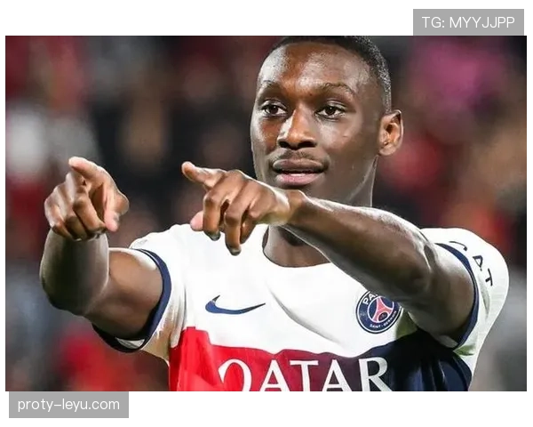 姆巴佩状态回暖再显神勇，创法甲最年轻进球者纪录