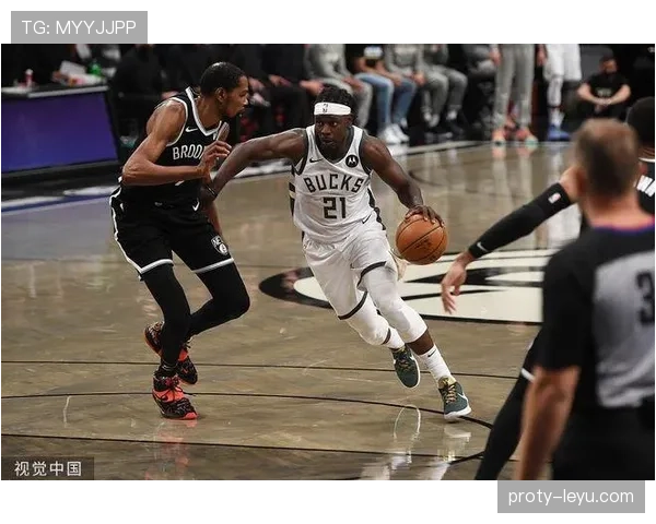 霍勒迪突破拉开防线提升团队关键球效率